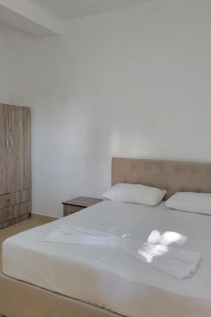 Atlantis Apartament'S Sarandë Appartamento